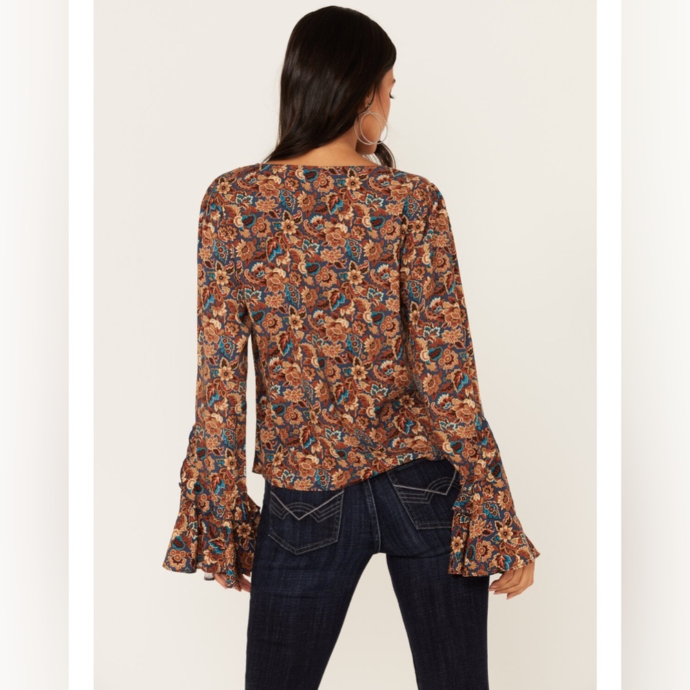 IDYLLWIND WOMEN'S ROUGE PAISLEY‎ PRINT LACE-UP TOP - Picture 5 of 14